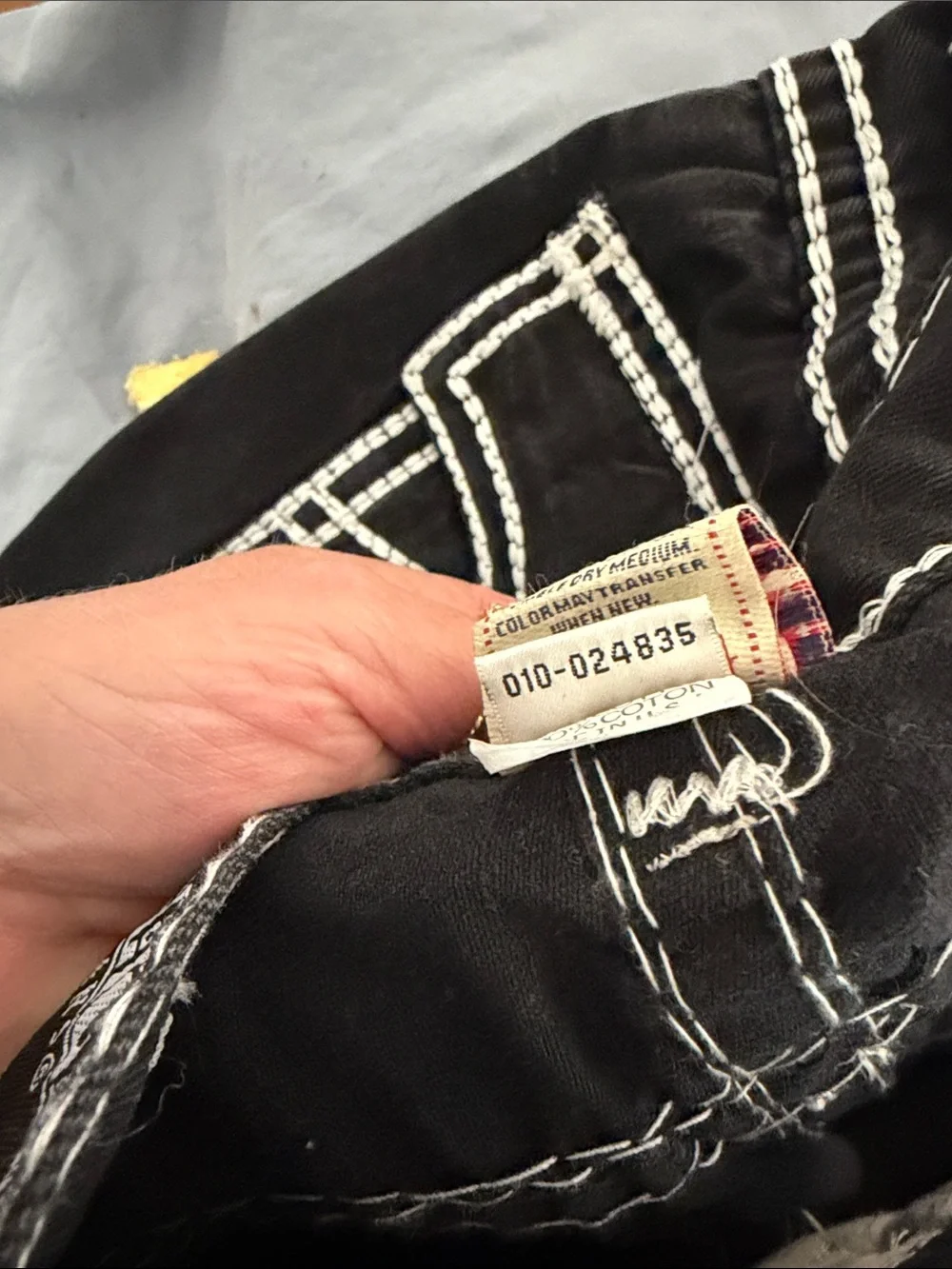 True Religion Joey Super T Black Jeans with White Stitching 32 x 32 NWOT